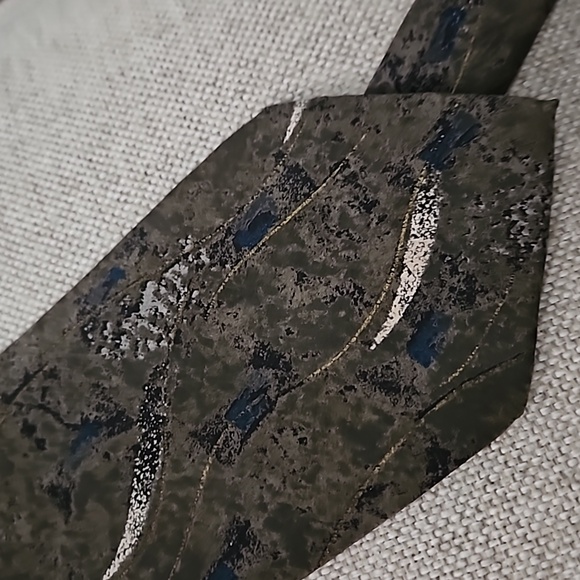 CROFT & BARROW Mens Silk Tie Brown Blue & Beige 100% Silk - Picture 3 of 7